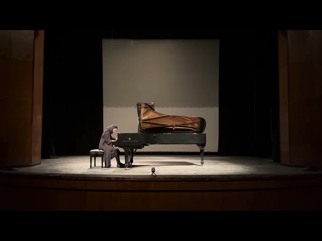 F. Schubert, Impromptu, Op. 142 , D.935: No. 3 in B - flat Major, Theme (Andante) with Variations