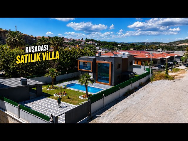 Villa for Sale with a 750 m² Plot