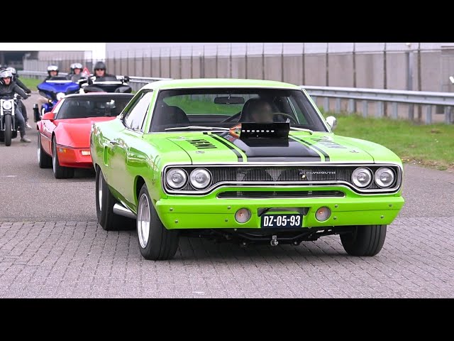 Classic US & Muscle Cars leaving King Cruise 2025- Impala, King Cobra, Fleetwood, Road Runner...