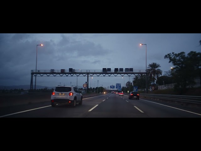 Alizzz - Mirando al techo (Lyric Video Oficial)