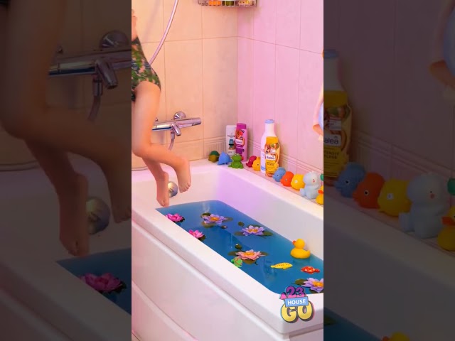 🛁 Bath Time Turned into a Splash Party! 🎉🦆