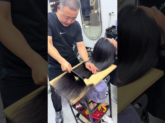 Utterly devastated! Whatever you do, don't go near your hair with a kitchen knife. #wigs #hairstyle