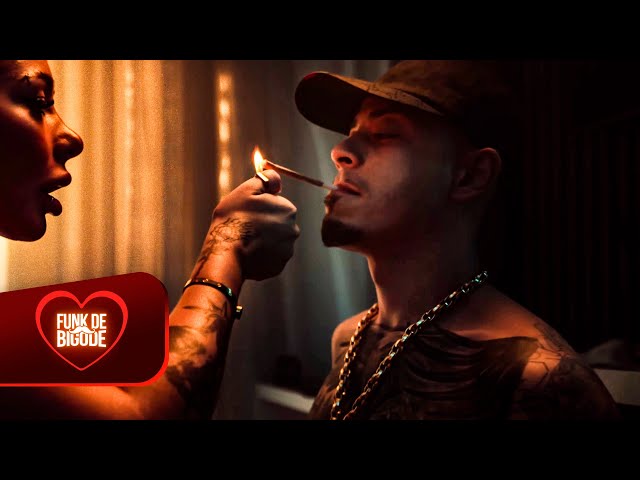 FUMANDO FROZEN - MC Tuto, MC Hariel, MC GP, MC Ryan SP, du L, Aaron Modesto (DJ Victor)