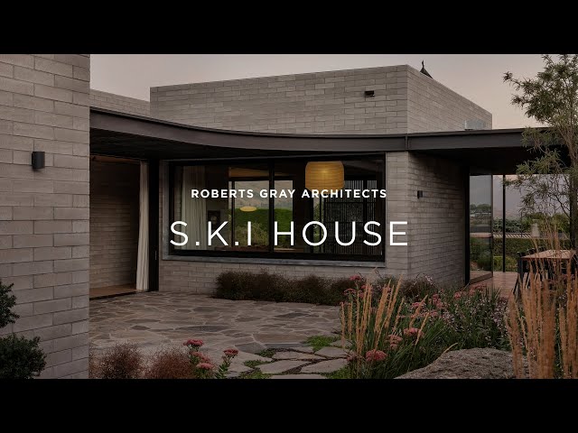 A Holiday Home That Breathes with the Landscape | Wanaka S.K.I by Roberts Gray
