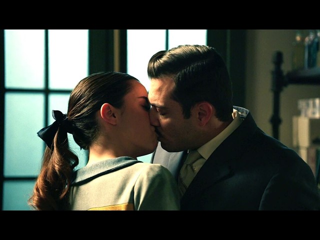 Tasio, unable to hold back his feelings for Paula, gets carried away - Sueños de Libertad