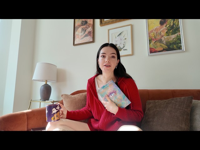 nyc publishing diaries ⭐️ escape me reading vlog, renaissance faire, & maple french toast latte