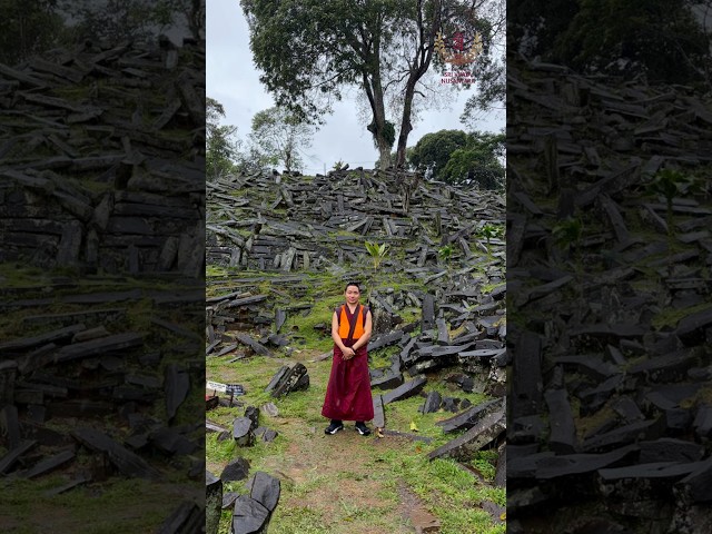 Lopon Karma Dargye Goes to Gunung Padang, West Java 🪷