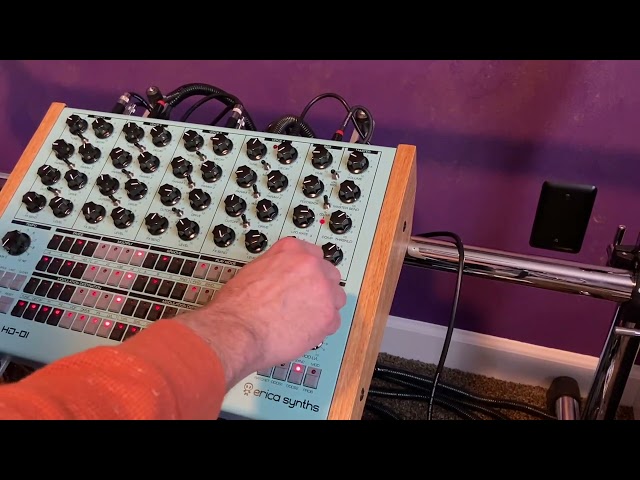 Erica Synths Perkons HD-01  Glitch Madness