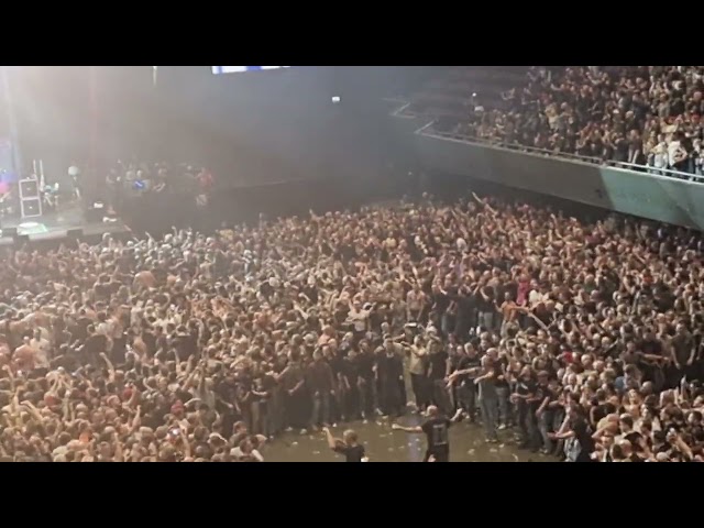 Moshpit Ziggo Dome Limpbizkit 2025