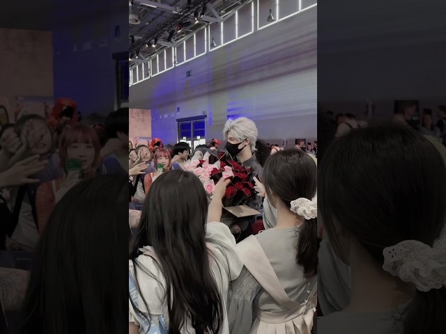 This was at Gamescom 2025 at the Love and Deepspace Booth .. #loveanddeepspace #sylus #gamescom