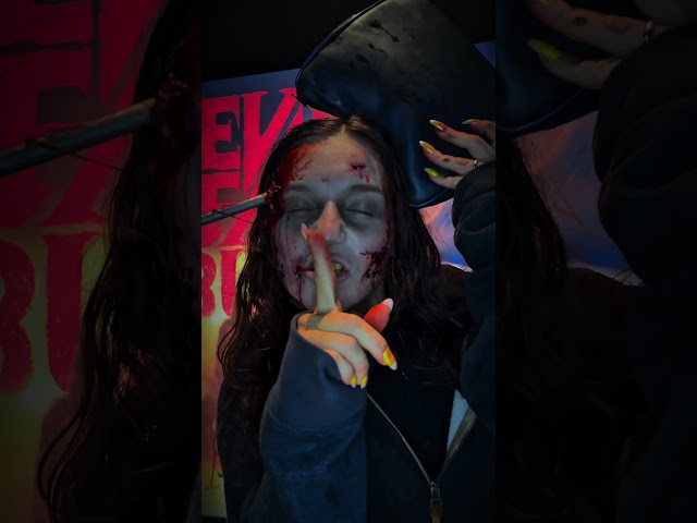 Evil Dead Burn I Premiere