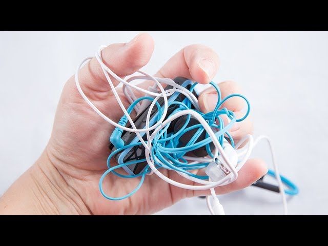 How To Untangle Headphones