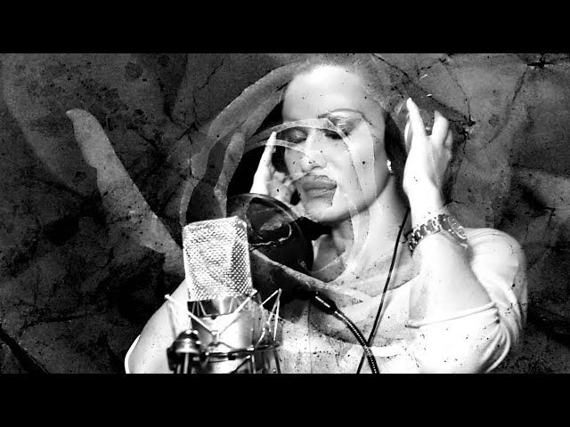 Ceca - Ona (Official Video 2011)