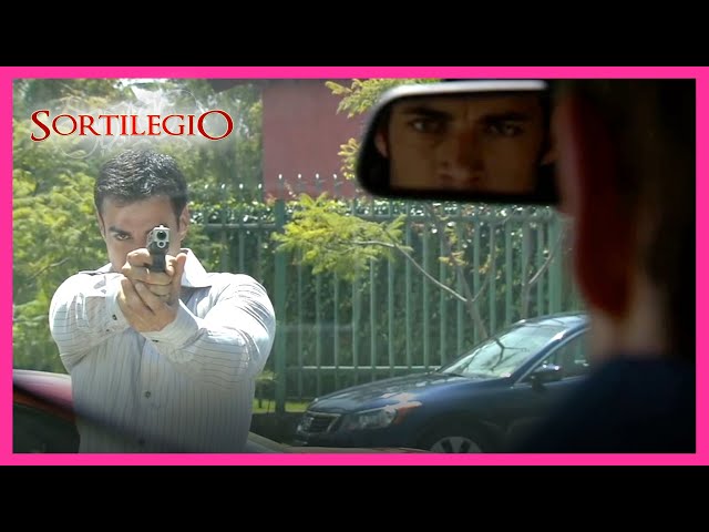 Sorcery 1/4: Bruno organizes an attack on Alejandro | C-45 | tlnovelas