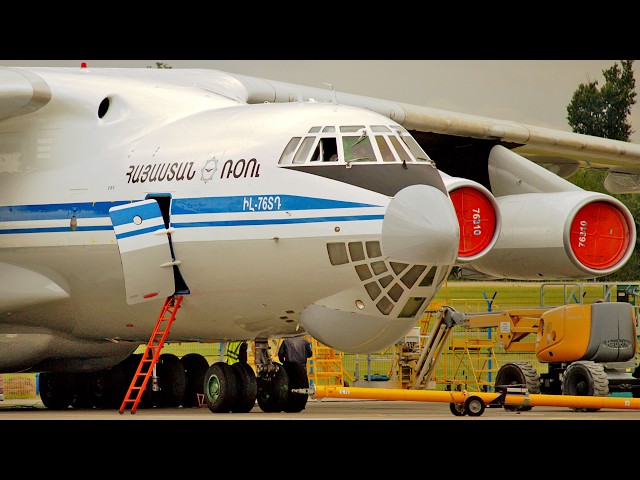 Primer despegue y aterrizaje del IL-76TD tras su reparación. ¡Qué nueva pintura; miren cómo luce!