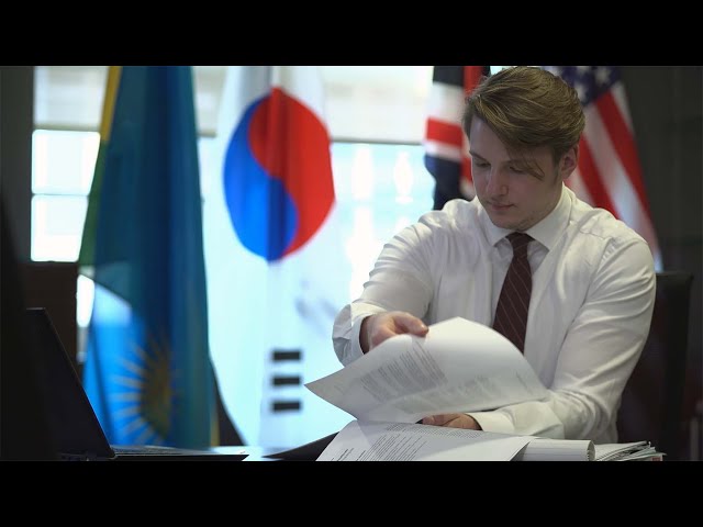 Occupational Video - Policy Analyst