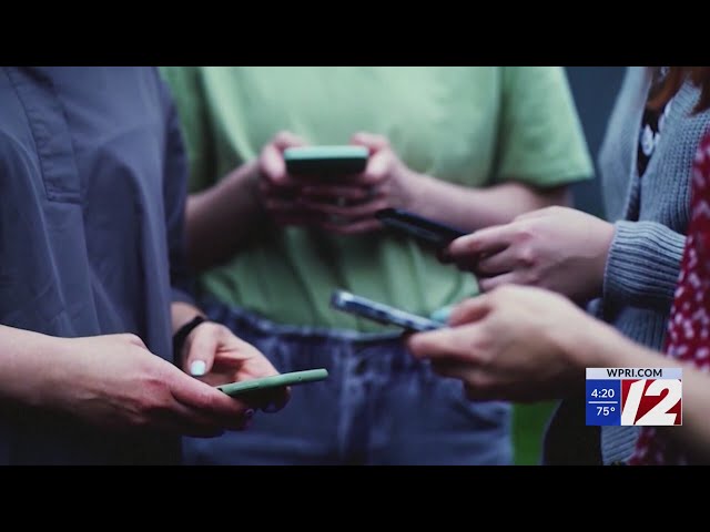 NEW AI Explained: How to safely use AI in your everyday life