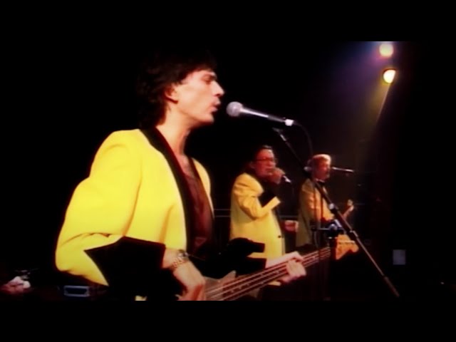Mud Live In Concert Holland - fabulous rock 'n roll show back to the sixties (Official Music Video)