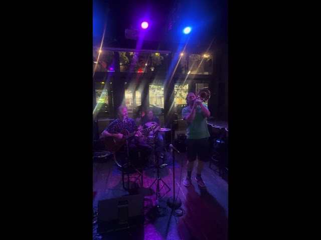 Emotional Tom Petty tribute by ￼ HENRY AND THE HOOLIGANS 