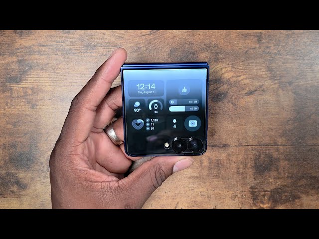 Samsung Galaxy Z Flip 7 | How to customize your cover display!