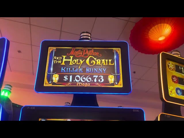¡Bono de juegos gratis de Monty Python Killer Bunny de Bally! ¿Puede ocurrir la magia dos veces?!!