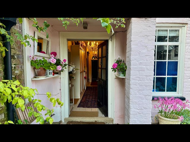 ENGLISH COUNTRYSIDE HOUSE TOUR