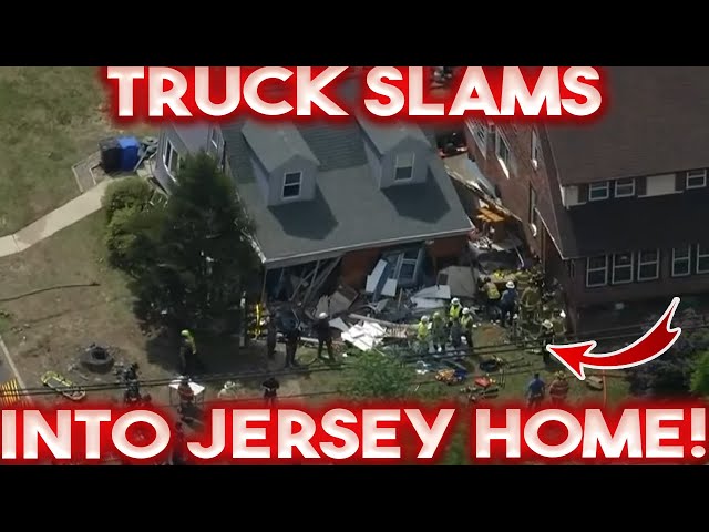 BREAKING: Truck Crashes Into House! DRIVER IS TRAPPED!