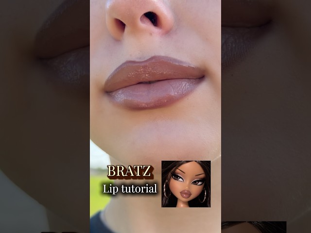 EASY TUTORIAL 💕💋 #makeup #makeuptutorial #bratzlips #lipcombo