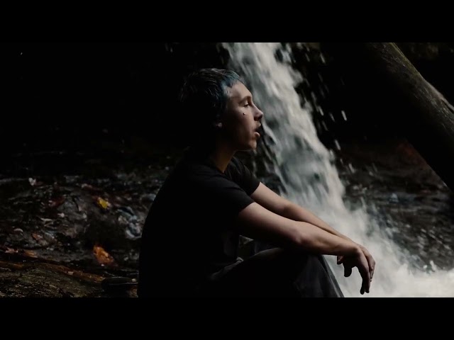comehelpglo - god im sad as sh*t (official music video)