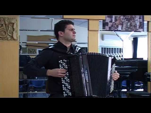 Franck Angelis Interieur for accordion solo (1998) (Iz dubine duse)
