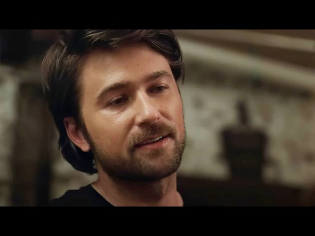 'The Housemaid' Star's Romantic Thriller Finds Love on Streaming