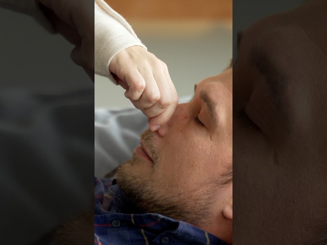 What causes loud snoring?