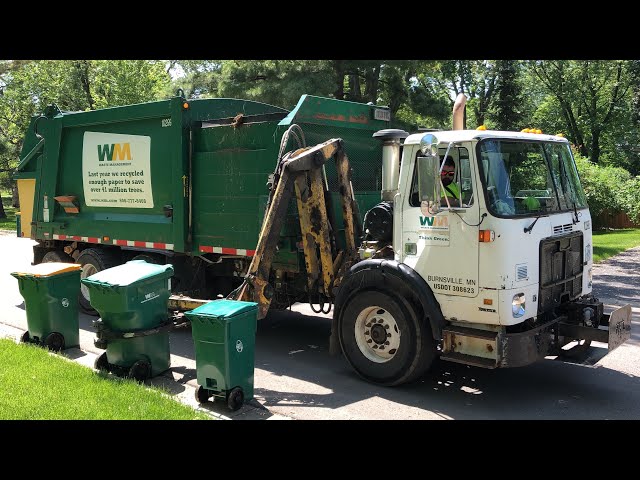 Waste Management Autocar WX Heil Python Garbage Truck