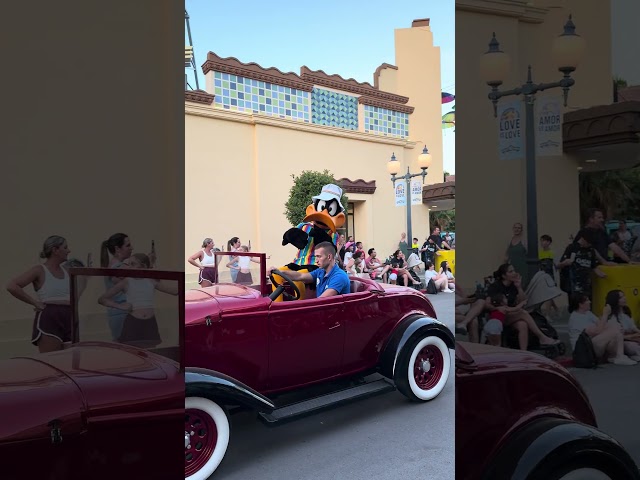 🌈Superstars of Pride Parade - Parque Warner Madrid