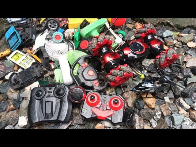 Breaking and opening the toys🚁🏎️🛠️ and Mini Bluetooth speaker auto on/of repair | Abir Maker