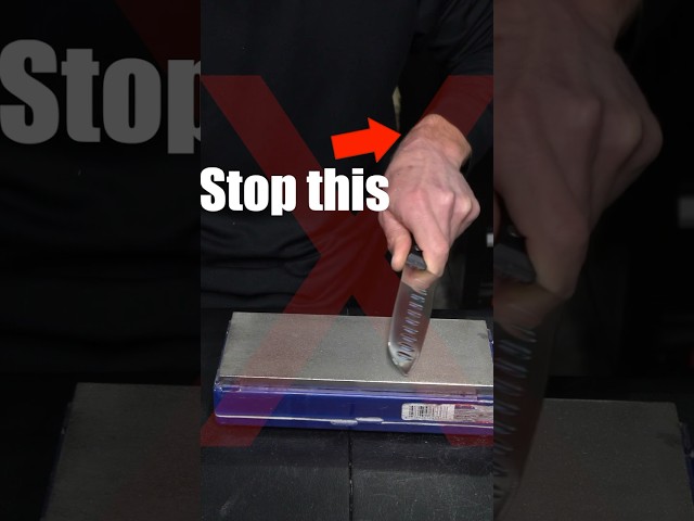 How to maintain a PERFECT ANGLE when KNIFE SHARPENING #sharpening #sharpeningstone #knifesharpening