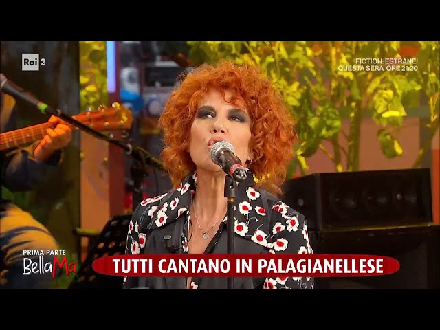 Tutti cantano in palagianellese con Manuela Villa - BellaMa' 23/10/2026
