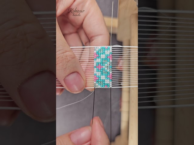 Beadwork for Beginners: One Loom Row That Looks Absolutely Perfect