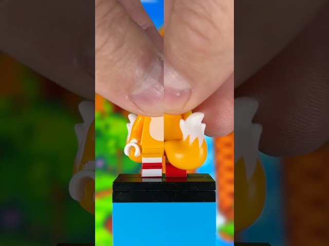 LEGO Duo-Vision Tails Front & Back Minifigure
