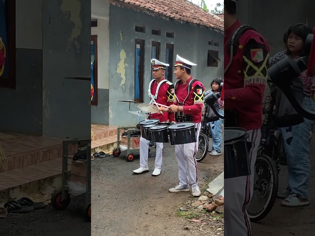 Drumband CHONDRO