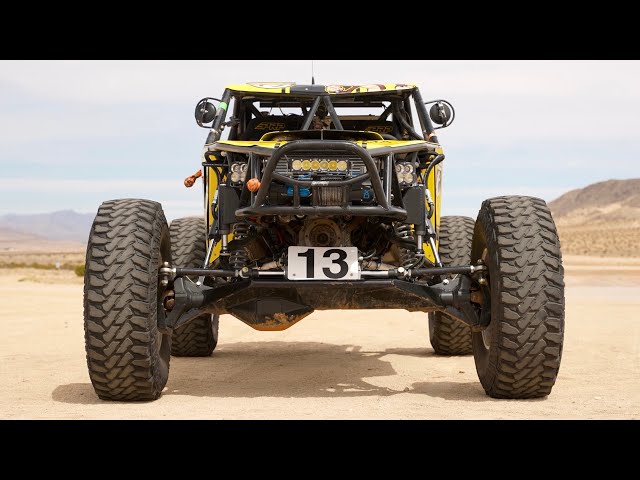 Vehículo todoterreno Ultra4 EXTREME de 700 CV [4K]