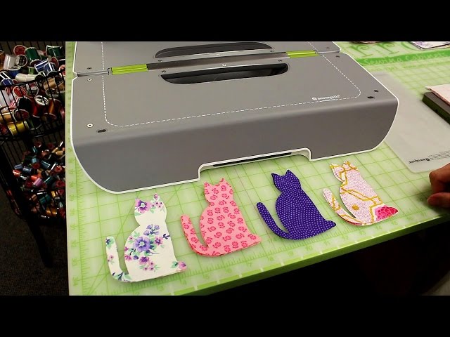 Go! Kitty Kitty Quilt I - Cutting Cat Shapes with the Accuquilt! Go Big