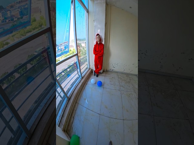 Money Heist vs Rooftop Parkour Free Running POV 😂😂#parkourlife #moneyheist #funny #viral #algorithm