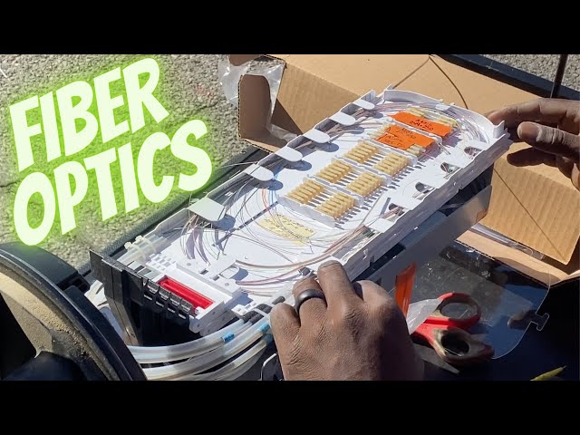 AWESOME, WATCH THESE PRO TECHNICIANS PREPARE TO LAY FIBER OPTIC CABLES UNDERGROUND
