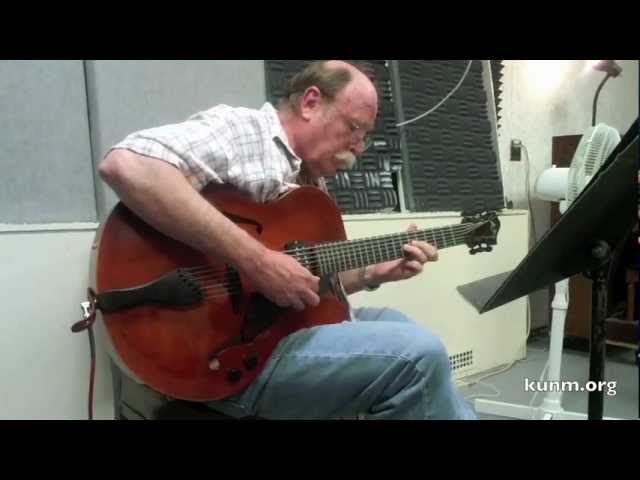 Dan Dowling Live in KUNM's Studio A