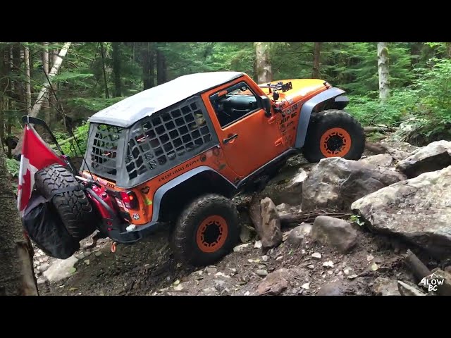 4X4 WINS & FAILS / Off-Road Compilation