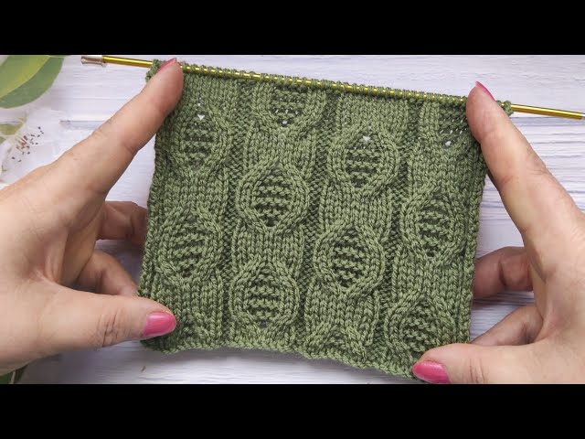 Cable Stitch Knitting Pattern| Zopfmuster stricken | Punto Trecce ai ferri| Point Torsades au Tricot