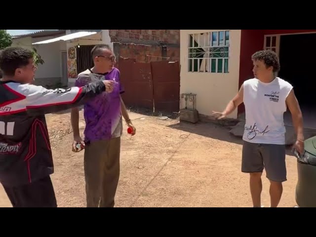 Pello ven C0RRE Beto te está P1NT@ND0 el C@RR0 😂(BROMA) 🤣🤣