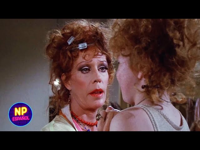 "This Life Is Terrible" | Musical Scene | Annie (1982) | Now Español