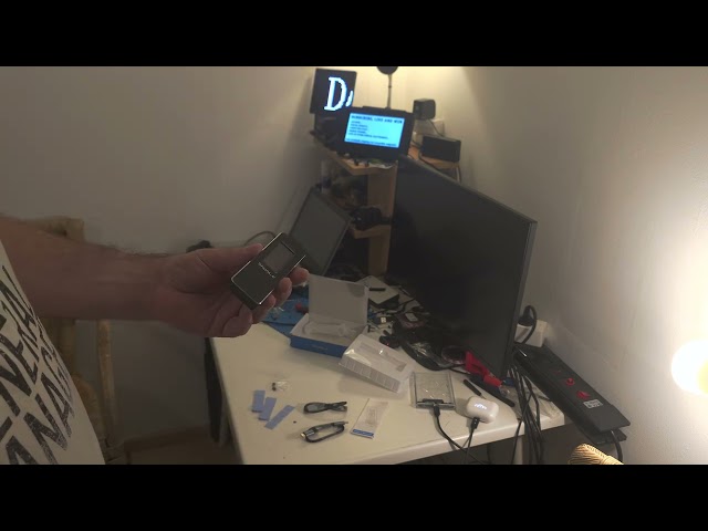 UNBOXING & VIEW: Shuole UTHAI JEYI M.2 ENCLOSURE for NVME/NGFF pcie/sata with smart data display